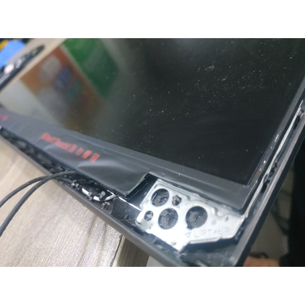 Thay hộp mực Brother TN-861BK (màu đen)